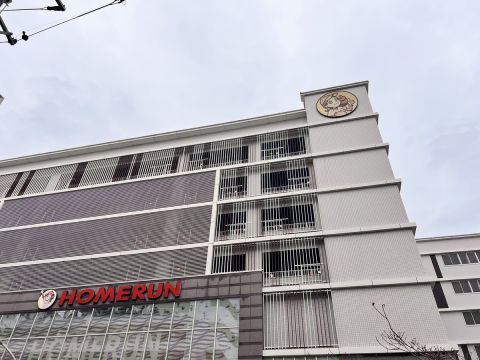 ホームラン桑名店の取材写真1