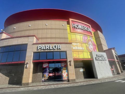 ホームラン四日市店の取材写真1