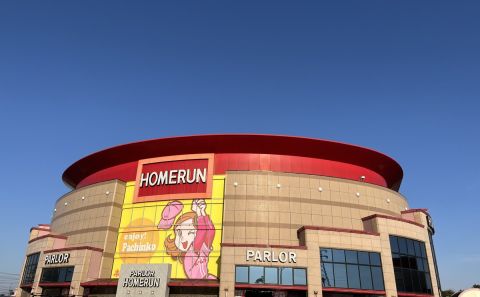 ホームラン四日市店の取材写真1