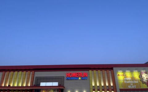 ホームラン菰野店の取材写真1