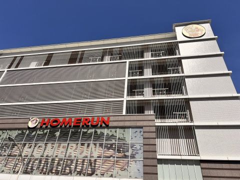 ホームラン桑名店の取材写真1