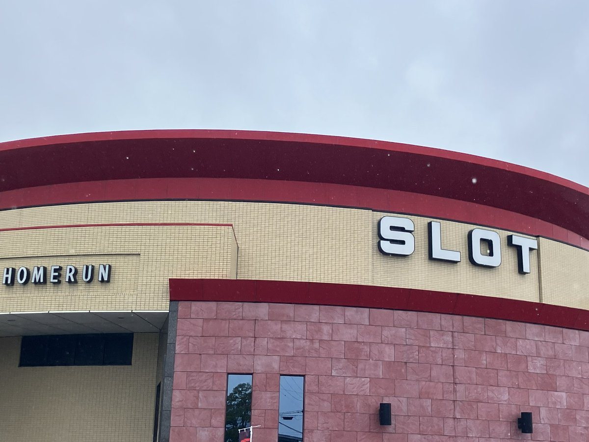 ホームラン四日市店の取材写真1