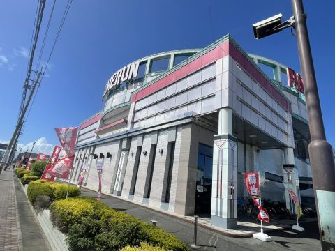 ホームラン白子店の取材写真1