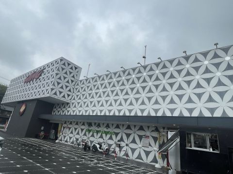 ウイング桑名店の取材写真1