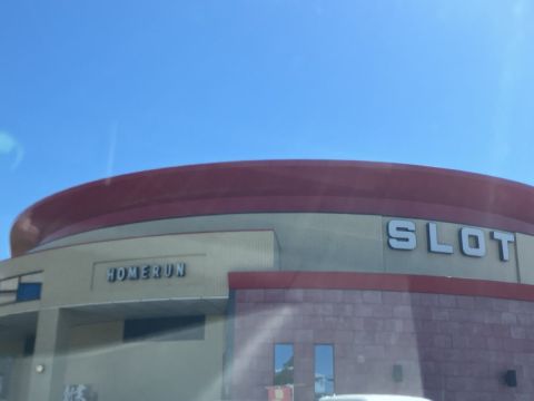 ホームラン四日市店の取材写真1